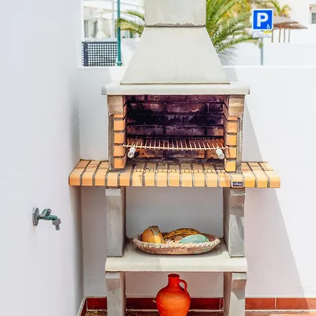 Casa Triana Tatil Evi