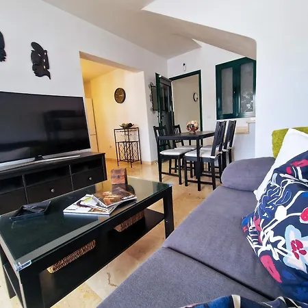 Casa Triana * 科斯塔特吉塞